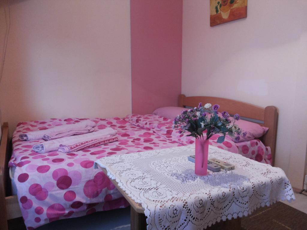 Guest House Mirijevski Konak Belgrade Exterior photo