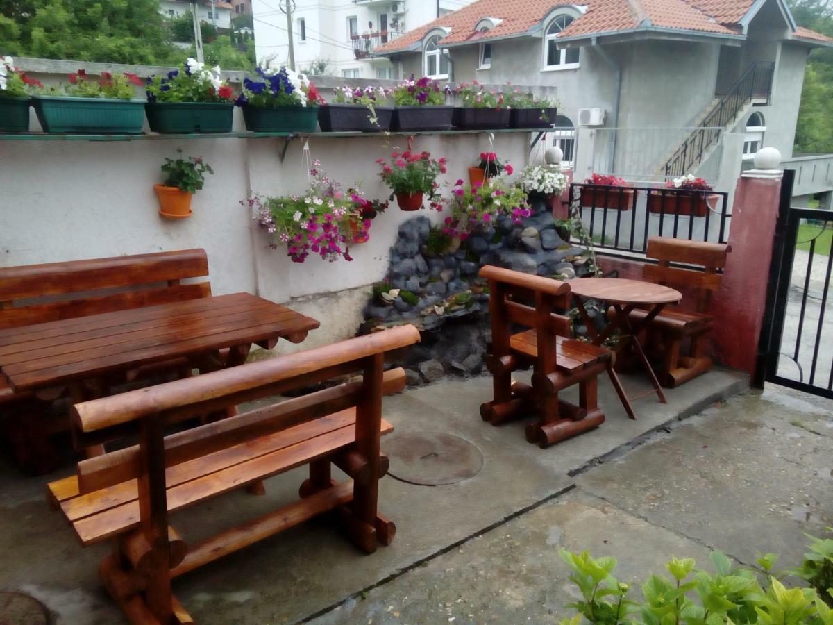 Guest House Mirijevski Konak Belgrade Exterior photo