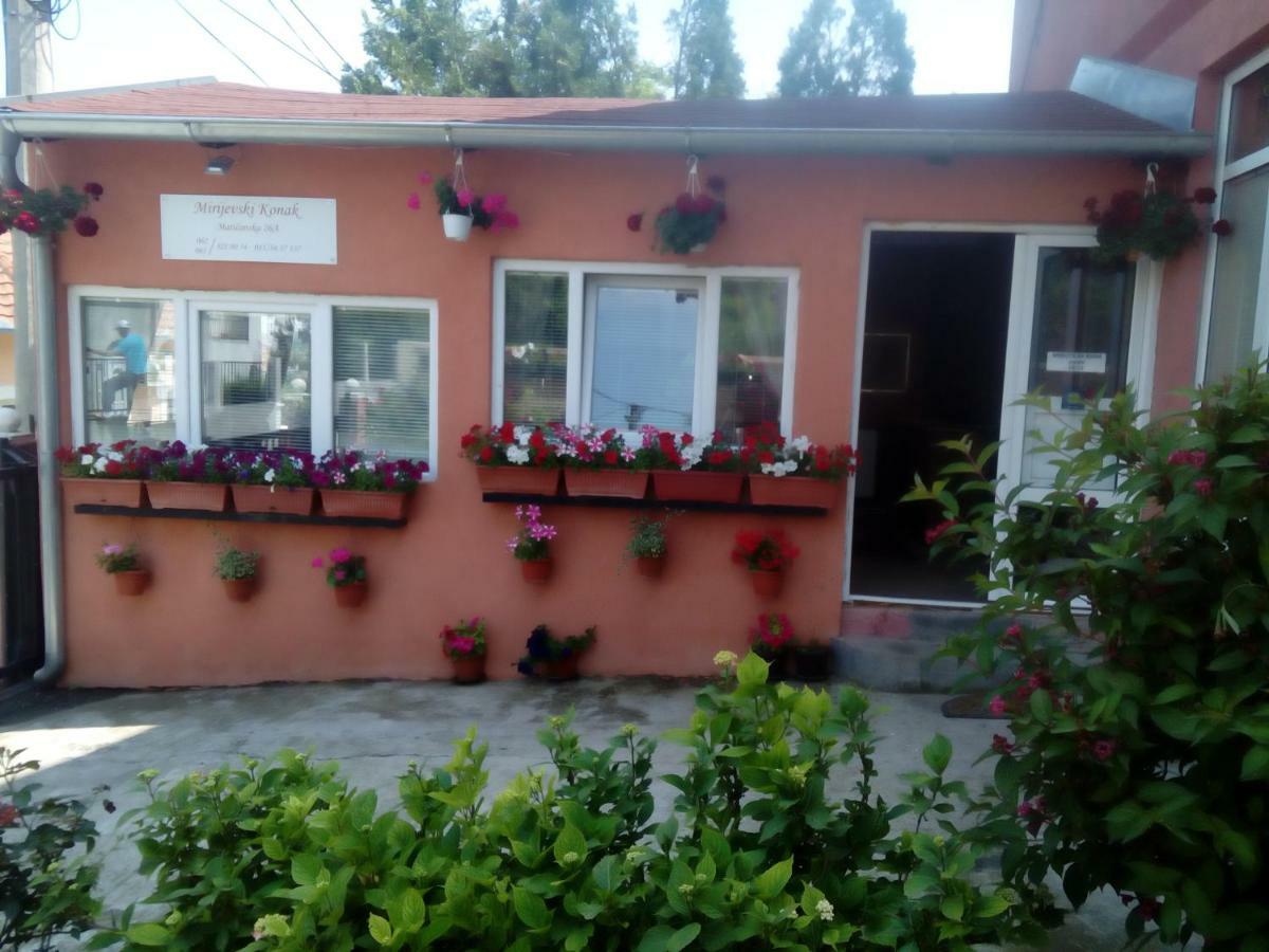 Guest House Mirijevski Konak Belgrade Exterior photo